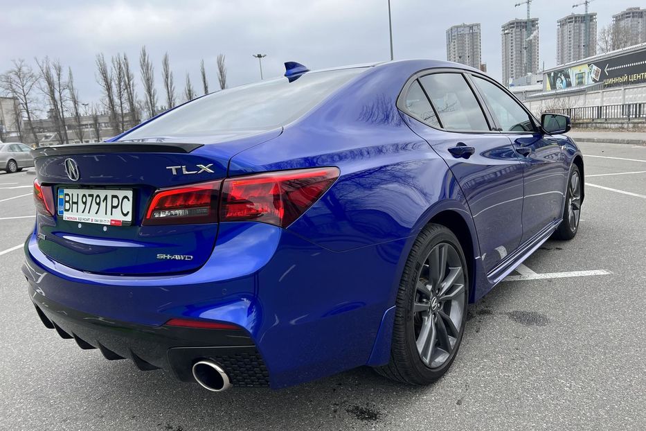 Продам Acura TLX 2018 года в Киеве