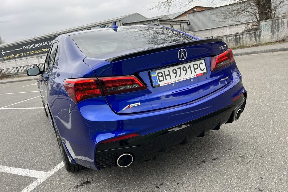 Продам Acura TLX 2018 года в Киеве