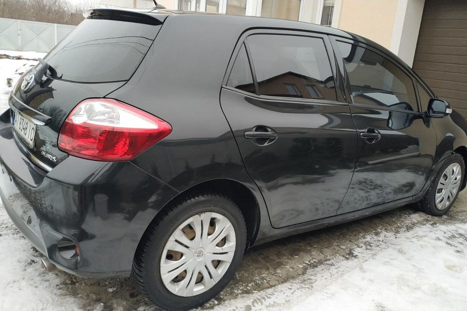 Продам Toyota Auris 2011 года в г. Боярка, Киевская область