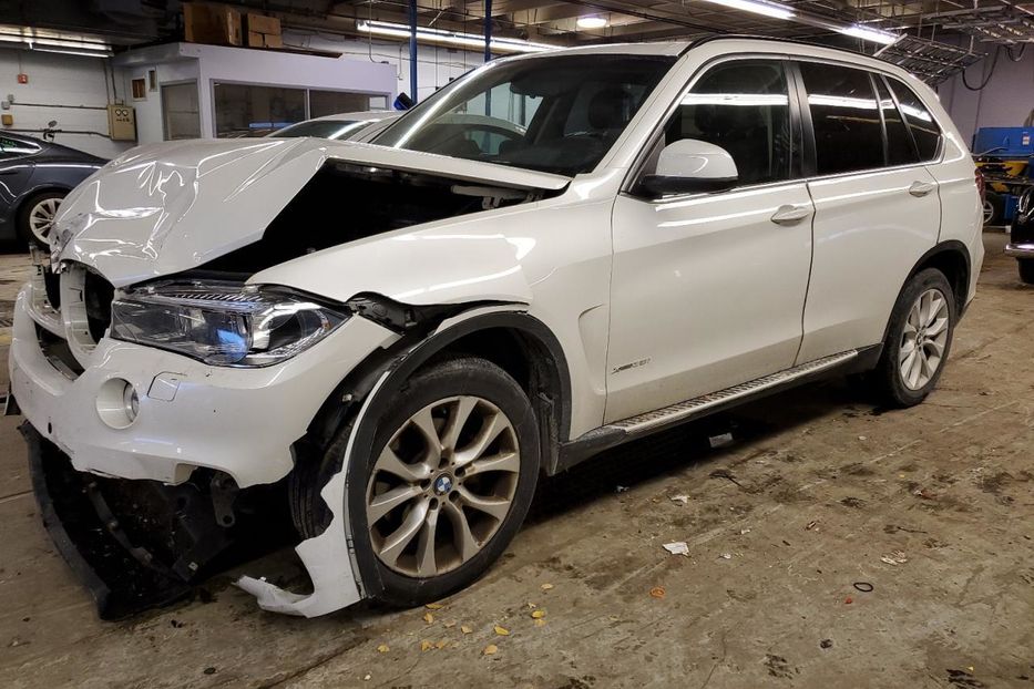 Продам BMW X5 2016 года в Киеве