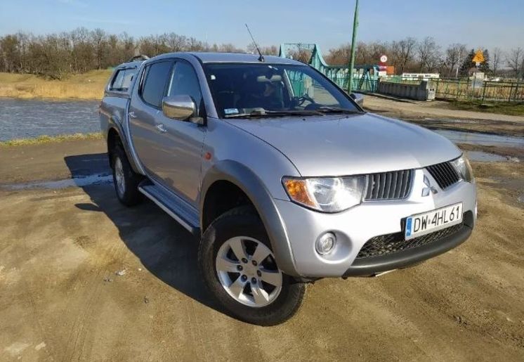 Продам Mitsubishi L 200 2006 года в г. Бахмутское, Донецкая область