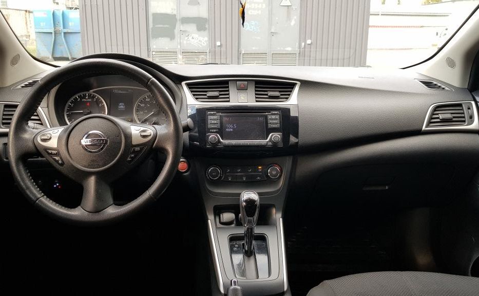 Продам Nissan Sentra SENTRA SV 1.8 L4 (B17, VII) 2017 года в Киеве