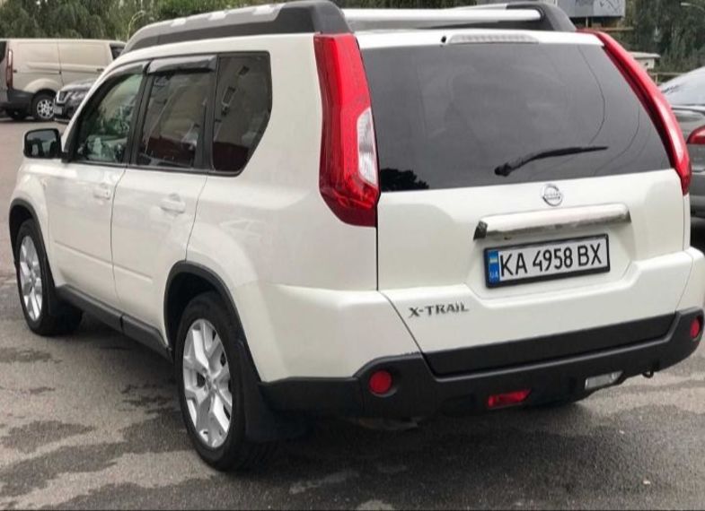 Продам Nissan X-Trail Columbia 2013 года в Киеве