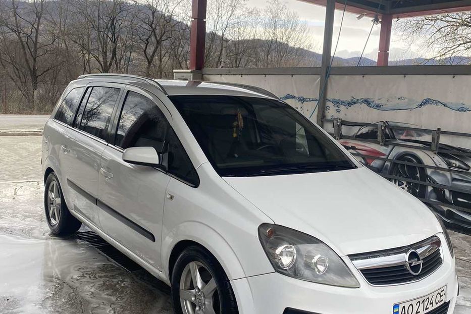 Продам Opel Zafira 2007 года в г. Рахов, Закарпатская область