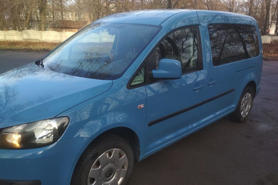 Продам Volkswagen Caddy пасс. Maxi 2013 года в Днепре