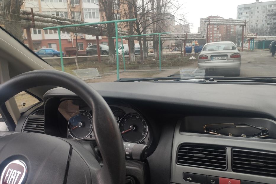 Продам Fiat Linea 2012 года в г. Южноукраинск, Николаевская область