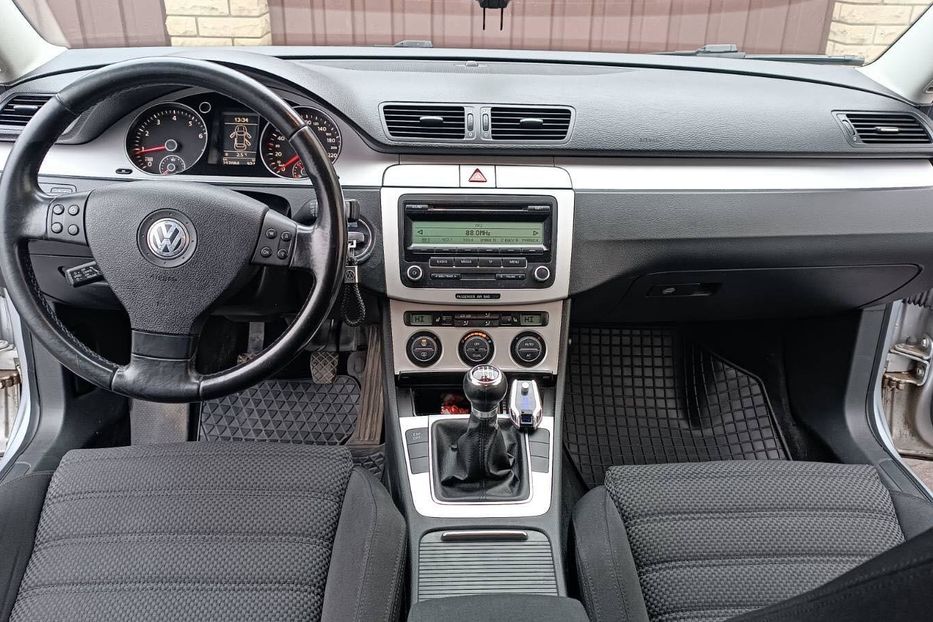 Продам Volkswagen Passat B6 2009 года в г. Умань, Черкасская область