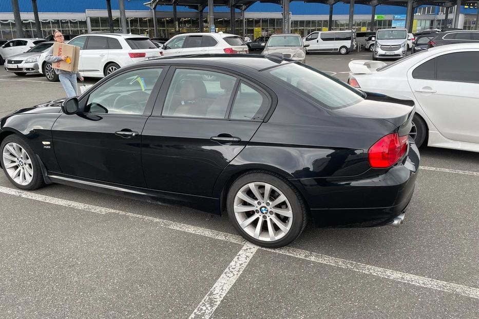 Продам BMW 328 2011 года в Киеве