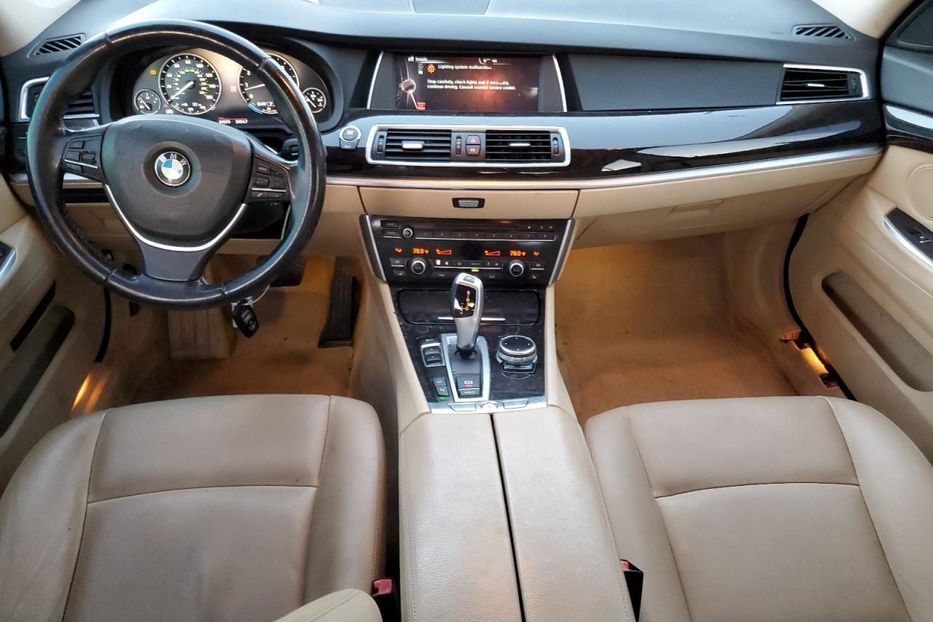 Продам BMW 5 Series GT 535 GT 2015 года в Киеве