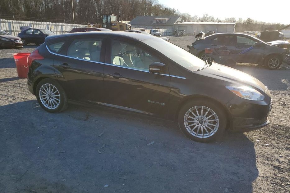 Продам Ford Focus BEV 2014 года в Киеве