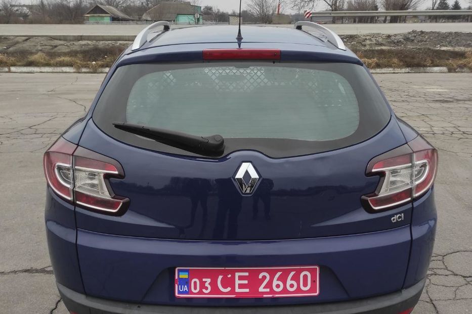 Продам Renault Megane 2012 года в г. Бутенки, Полтавская область