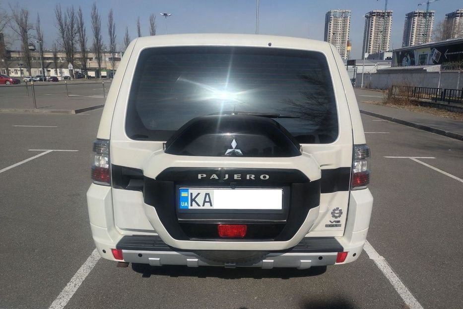 Продам Mitsubishi Pajero Wagon 2016 года в Киеве