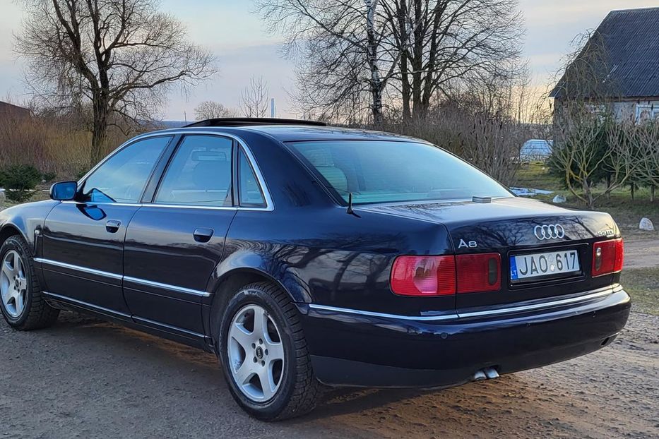 Продам Audi A8 TDI 2001 года в Киеве