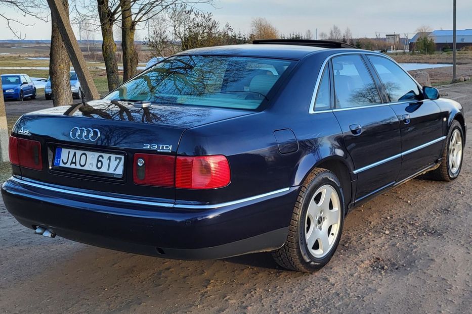 Продам Audi A8 TDI 2001 года в Киеве