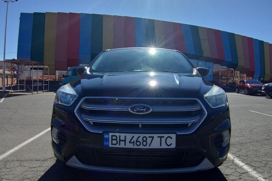 Продам Ford Escape 2017 года в Одессе