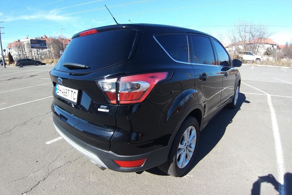 Продам Ford Escape 2017 года в Одессе