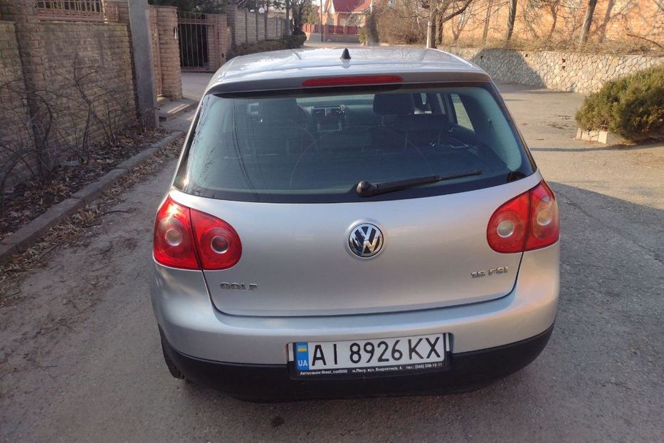 Продам Volkswagen Golf V 2006 года в Киеве