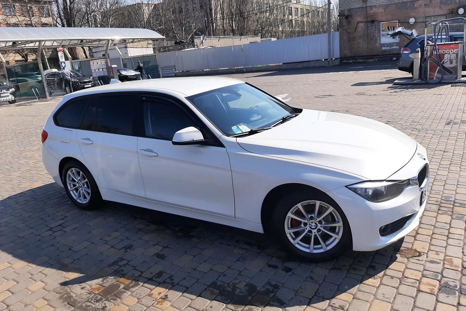 Продам BMW 318 2015 года в Николаеве