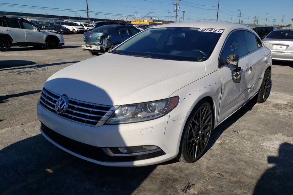 Продам Volkswagen Passat CC Sport 2013 года в Киеве