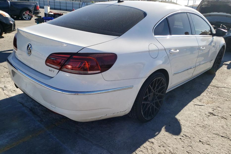 Продам Volkswagen Passat CC Sport 2013 года в Киеве