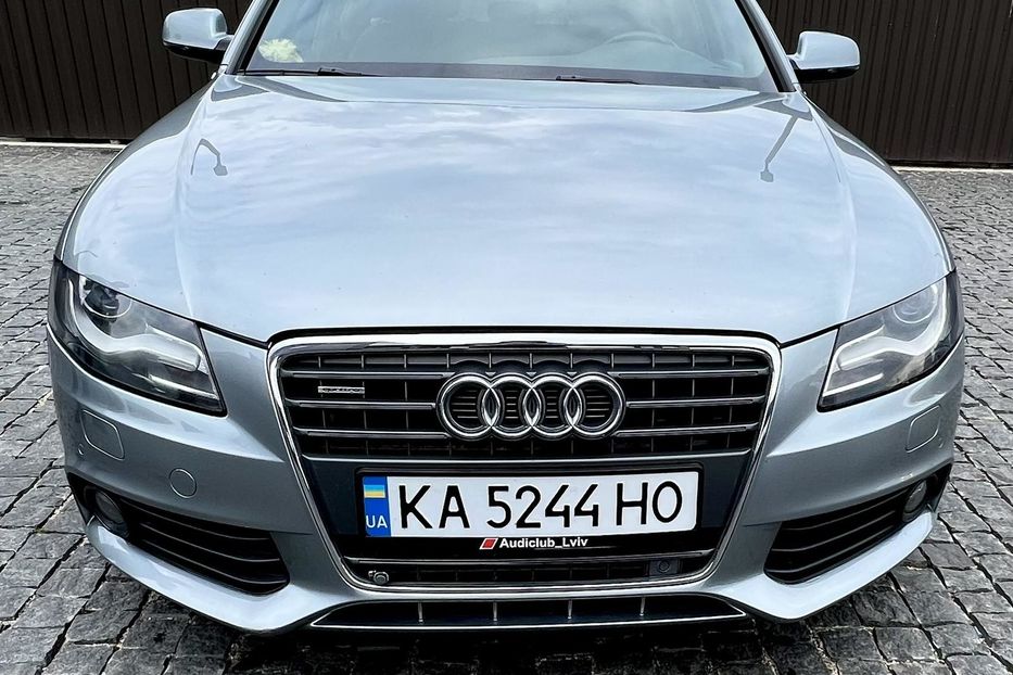 Продам Audi A4 B8 Quattro S-line 2011 года в Киеве