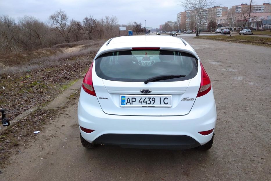 Продам Ford Fiesta Хетчбек  2011 года в Запорожье