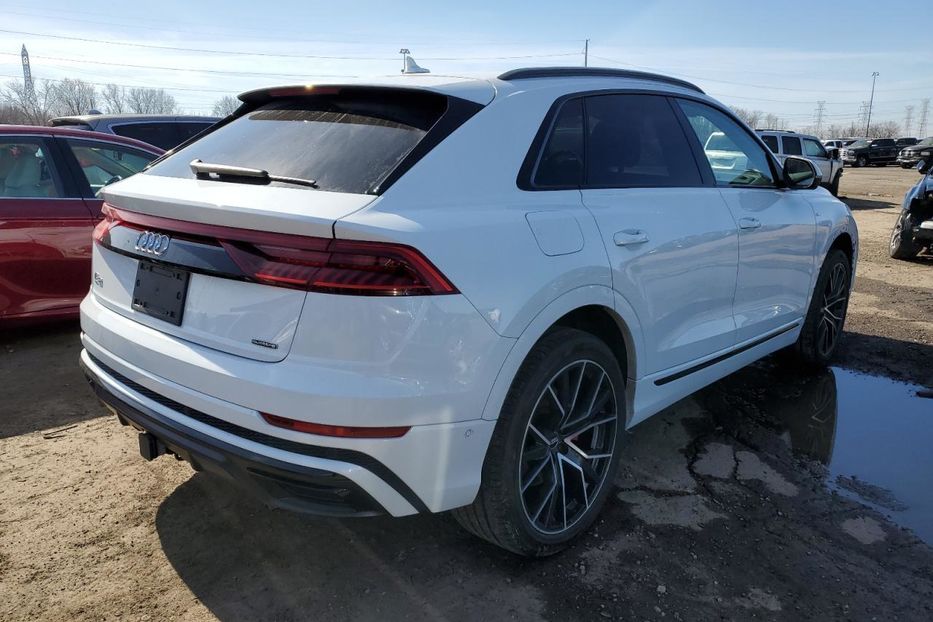 Продам Audi Q8 Premium Plus S-Line  2019 года в Киеве