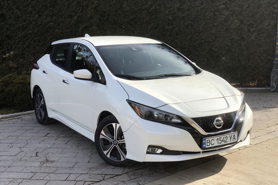 Продам Nissan Leaf SV 2022 года в г. Жолква, Львовская область