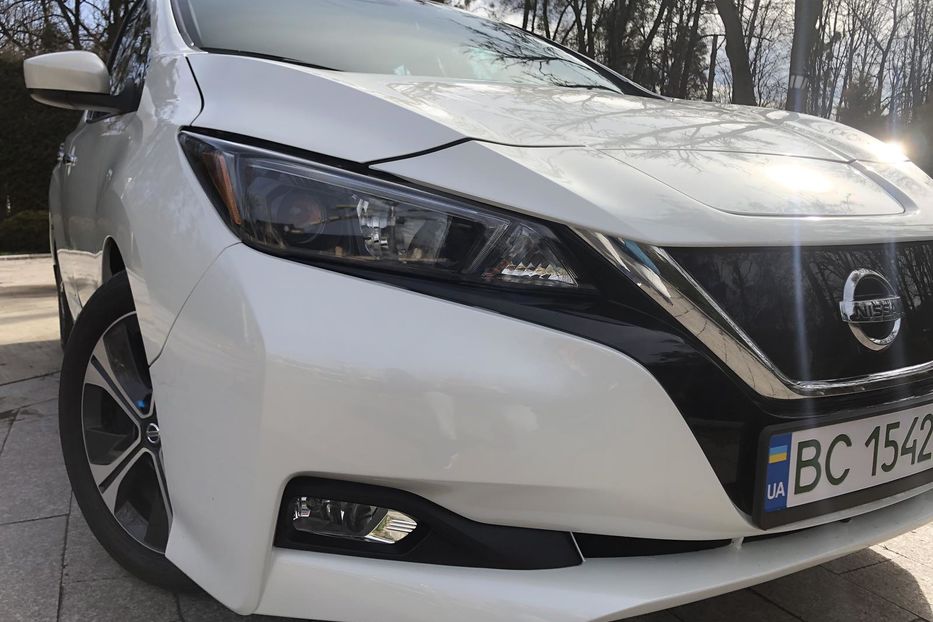 Продам Nissan Leaf SV 2022 года в г. Жолква, Львовская область