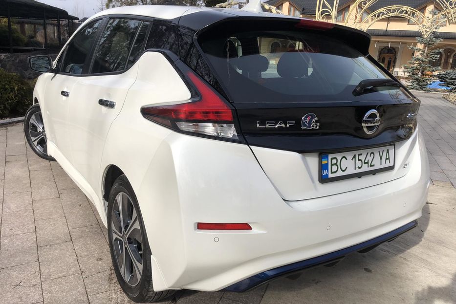 Продам Nissan Leaf SV 2022 года в г. Жолква, Львовская область