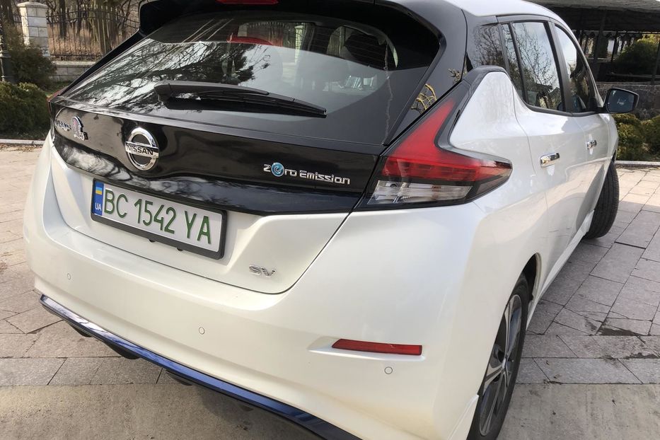 Продам Nissan Leaf SV 2022 года в г. Жолква, Львовская область