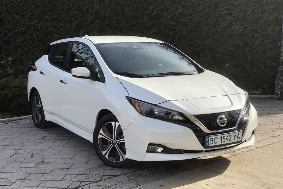 Продам Nissan Leaf SV 2022 года в г. Жолква, Львовская область