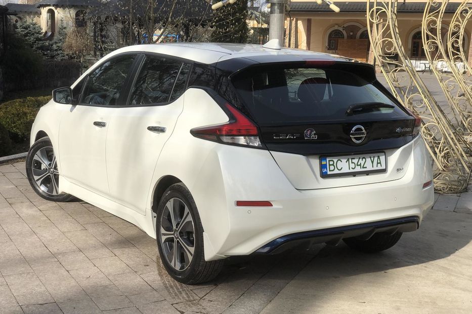 Продам Nissan Leaf SV 2022 года в г. Жолква, Львовская область