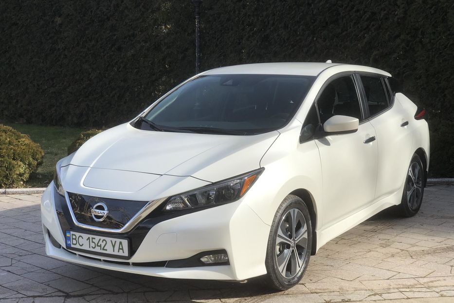 Продам Nissan Leaf SV 2022 года в г. Жолква, Львовская область