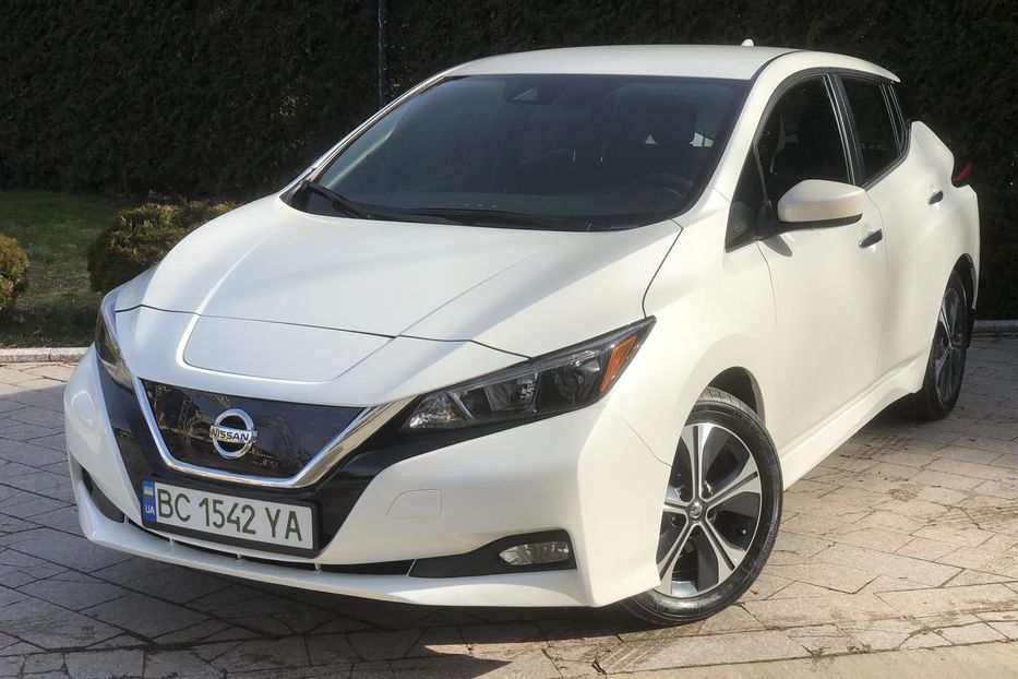 Продам Nissan Leaf SV 2022 года в г. Жолква, Львовская область