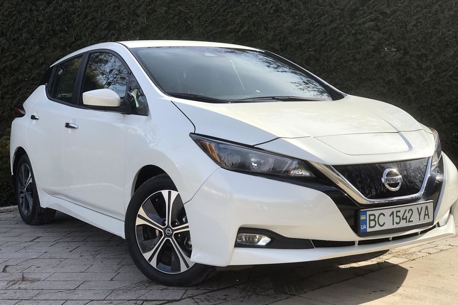 Продам Nissan Leaf SV 2022 года в г. Жолква, Львовская область