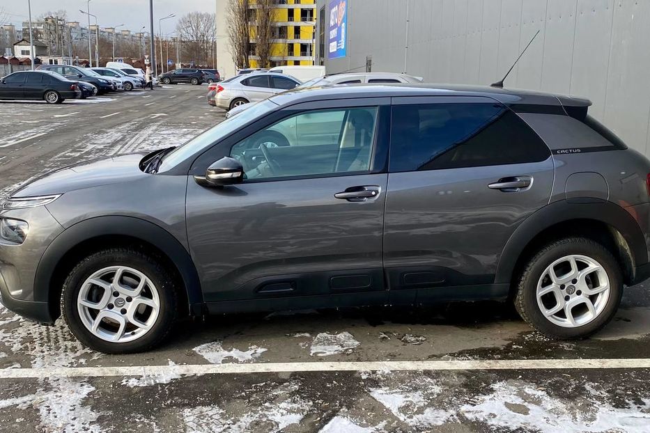 Продам Citroen C4 Cactus SHINE 2020 года в Киеве