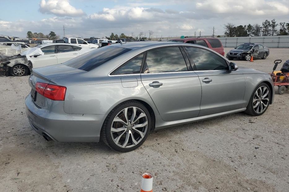 Продам Audi A6 2015 года в Киеве