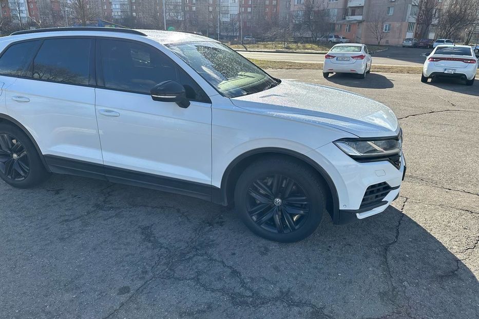 Продам Volkswagen Touareg III покоління • 3.0 TFSI AT  2019 года в Черкассах