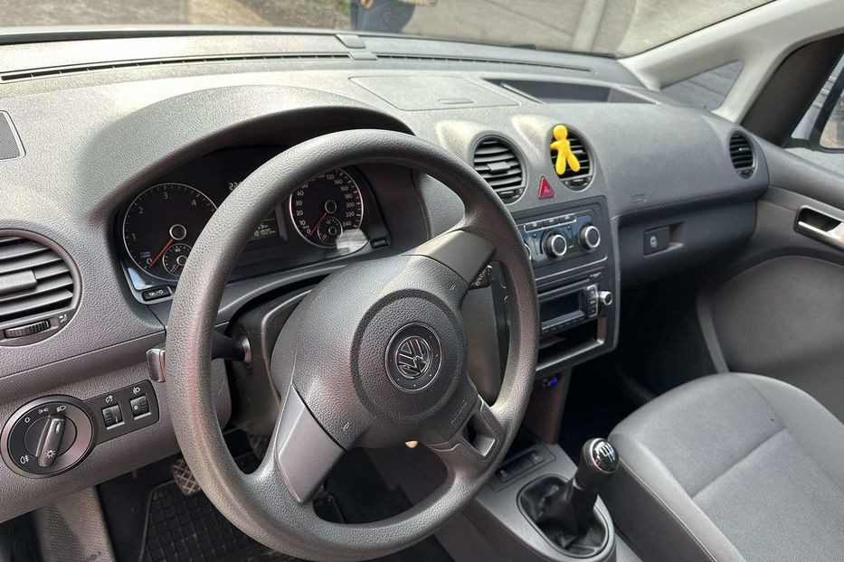 Продам Volkswagen Caddy пасс. 2014 года в г. Васильков, Киевская область