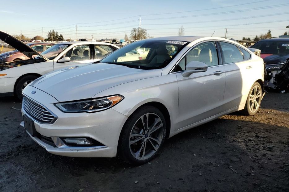 Продам Ford Fusion Titanium  2017 года в Киеве