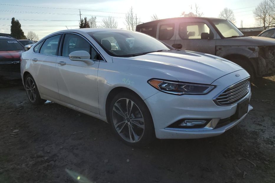 Продам Ford Fusion Titanium  2017 года в Киеве