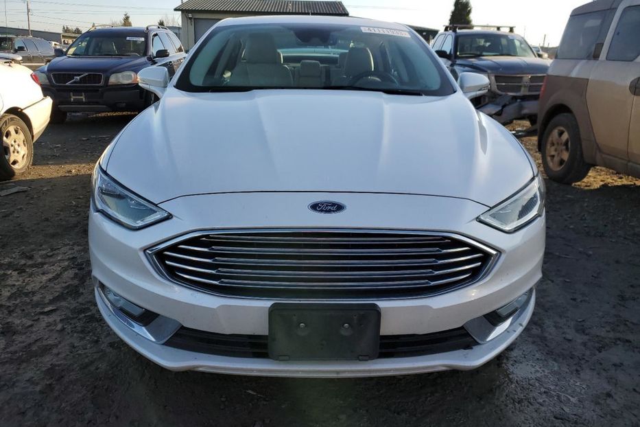 Продам Ford Fusion Titanium  2017 года в Киеве