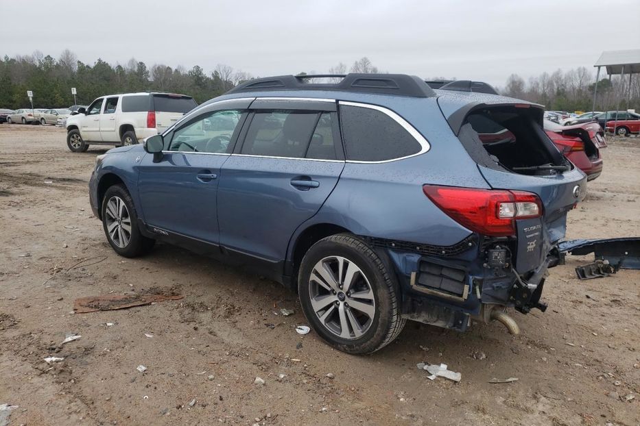 Продам Subaru Outback Limited  2018 года в Луцке