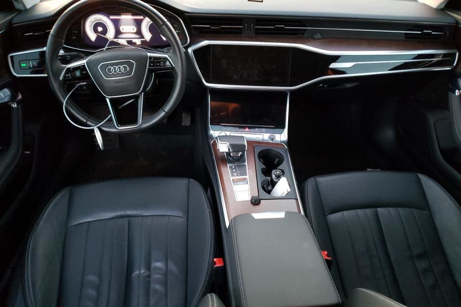 Продам Audi A6 PREMIUM PLUS 2020 года в Киеве