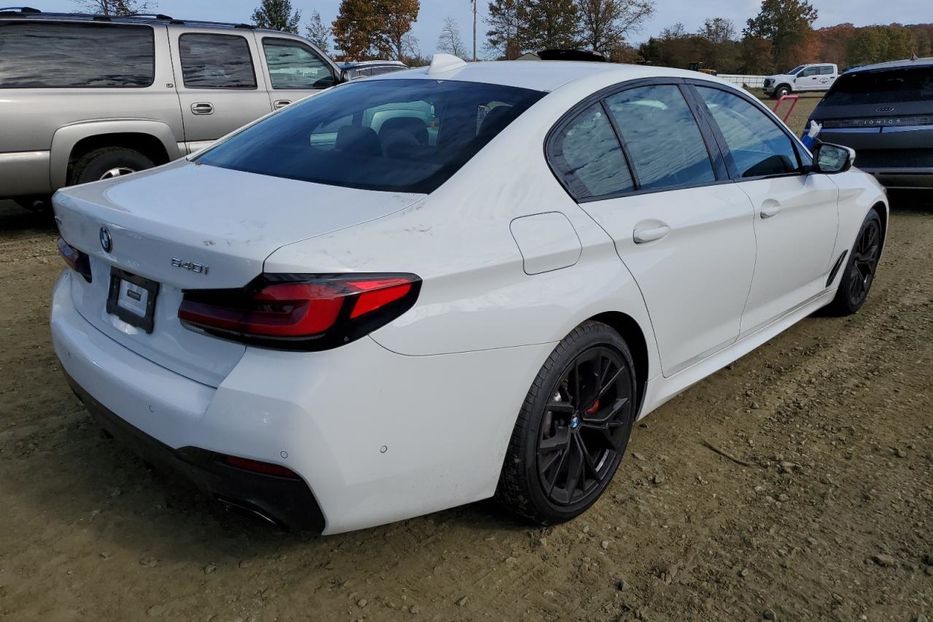 Продам BMW 540 xi 2021 года в Киеве