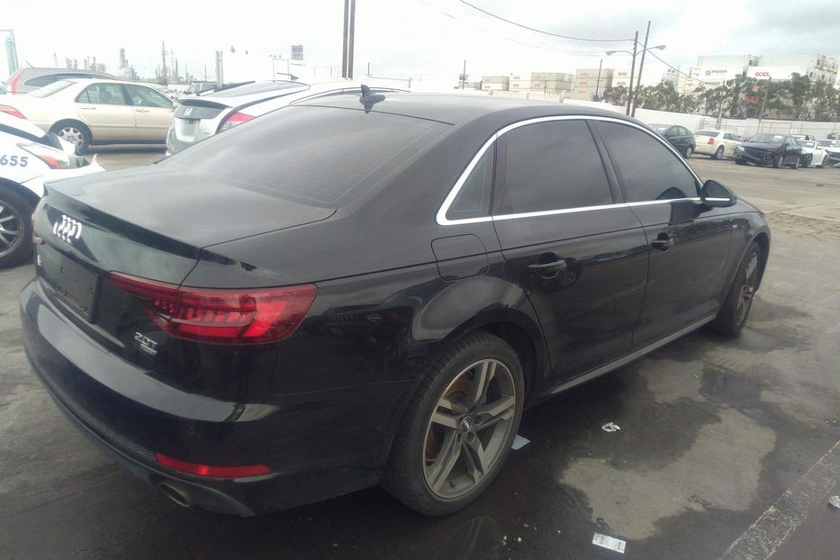 Продам Audi A4 2018 года в Киеве