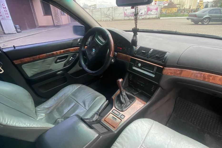 Продам BMW 520 1997 года в г. Червоноград, Львовская область