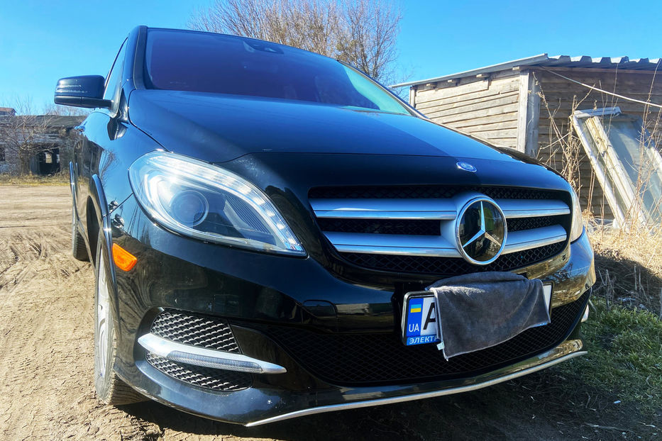 Продам Mercedes-Benz B 200 2015 года в Киеве