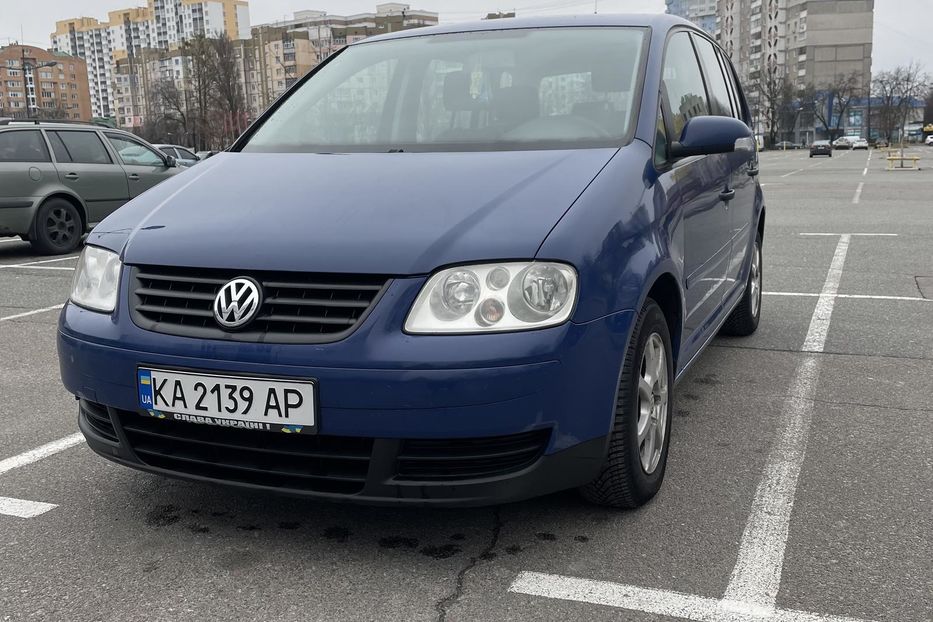 Продам Volkswagen Touran 5місць 2003 года в г. Бровары, Киевская область